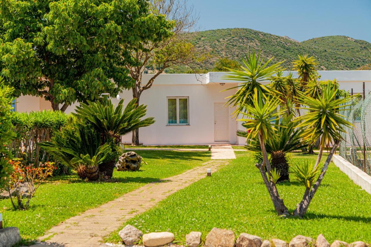 Hotel Le Mimose San Teodoro  Dış mekan fotoğraf